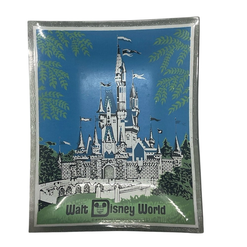 Vintage DISNEY CINDERELLA'S CASTLE Painted Glass ash tray coin Keys Dish